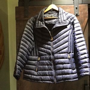 Women’s size 1x Michael Kors Puffy Jacket